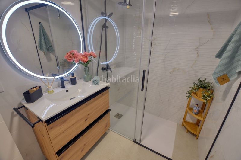 Foto 57f771ad-c534-4d51-b23d-c21e925f3ef9. Apartament amb calefacció piscina a Carmençó Empuriabrava