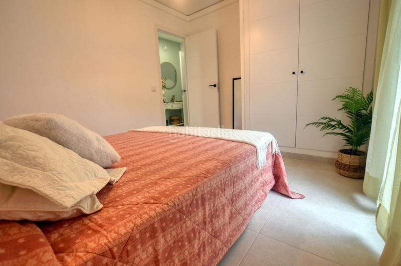 Foto b82d8328-e666-402b-96ac-ab8f5c04ef4c. Apartamento  en venta totalmente reformado cerca del centro . en Empuriabrava