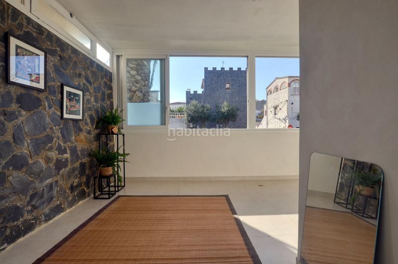 Foto ee94e0fb-1295-41e6-b303-a63e5b323e63. Apartamento  en venta totalmente reformado cerca del centro . en Empuriabrava