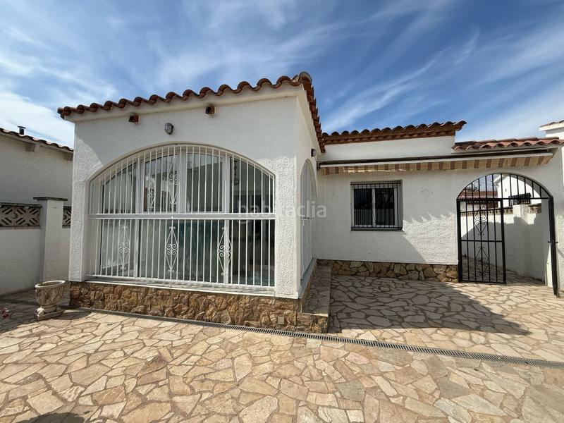 Foto 17be2bf9-8c1d-4d56-bc82-d784f61ebf75. Haus in Sant Maurici Empuriabrava