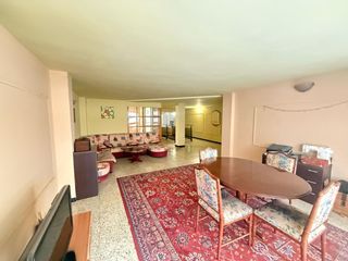 Geschäftsraum  Cl ramon. Local comercial en venta con vivienda cerca de la playa en roses