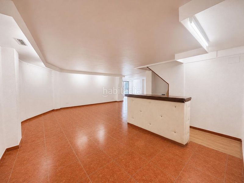 Foto 6711eb47-28bd-4c5d-a93e-afae03534325. Local comercial a Centre Roses