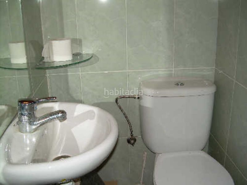 Foto b151a3d1-9045-494b-a9fc-edff6c1198fd. Local comercial a Centre Roses