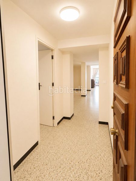 Foto c22f07c9-48cb-4192-adc2-b430955bed47. Local comercial a Centre Roses