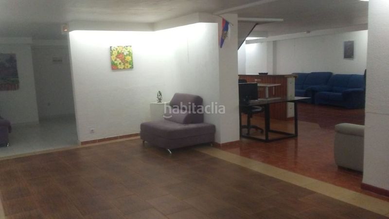 Foto fb0d5205-4bcf-4380-8c64-67dfc89463cf. Local comercial a Centre Roses