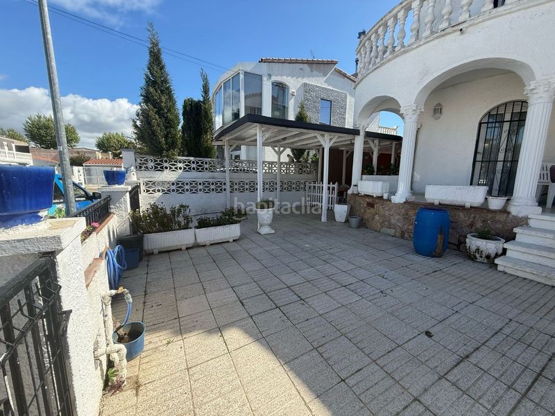 Foto 622a0bf0-432e-4b04-9060-2177903afdd4. Casa amb calefacció a Montgrí Empuriabrava