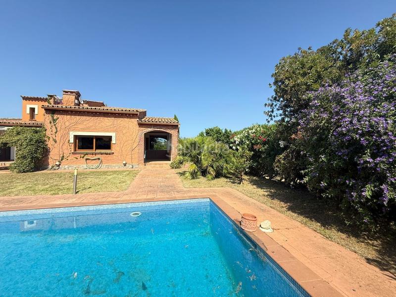 Foto 152d2e6d-04dc-4804-b8bb-bfd1fd595405. Chalet in comtes de Peralada in Peralada