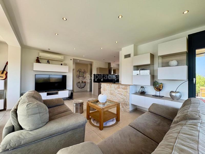 Foto f4ff733c-b6b3-432f-9d50-742bc70e430f. Chalet mit heizung pool in Castelló d´Empúries