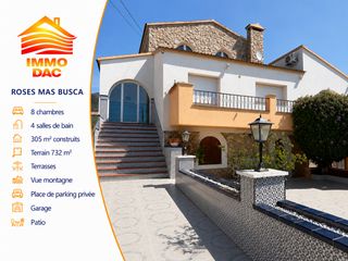 Casa  Carrer navarra. Magnífica villa independiente en venta con piscina en una parcel