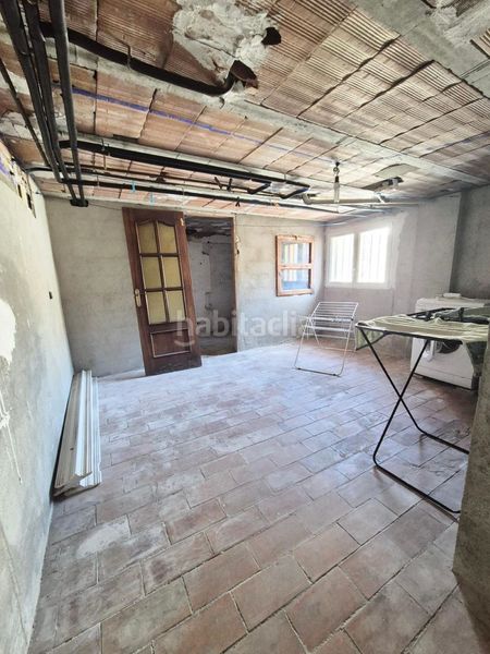 Foto 4b9a8b5f-f648-44f9-9864-4cad66f9f59b. Casa amb xemeneia calefacció aparcament piscina a Roses