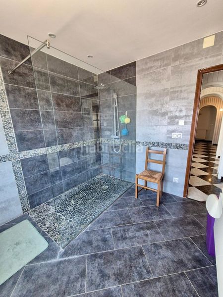 Foto 5720e800-6ce8-4c07-9a27-13bbcacd2ce4. Casa amb xemeneia calefacció aparcament piscina a Roses