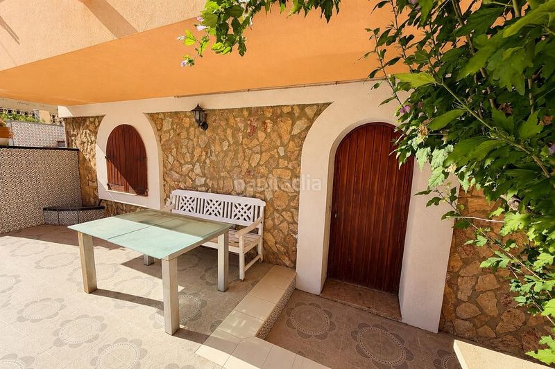 Foto 6bfd886f-7ed6-4780-b7a2-670795ebbb15. Casa amb calefacció aparcament piscina a Nord Roses