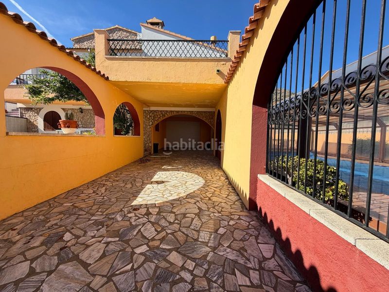 Foto afbe6574-69f0-45d7-90c6-5fa501bf0362. Casa amb calefacció aparcament piscina a Nord Roses