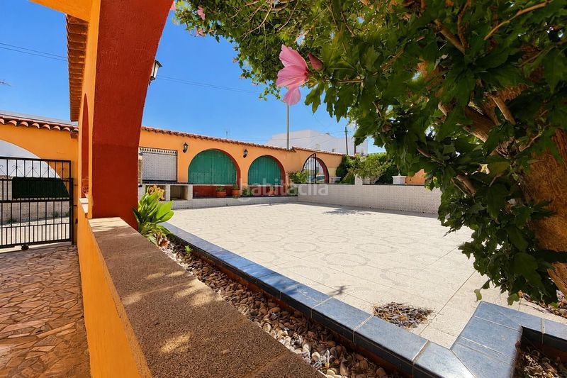 Foto df54de2a-7a10-4f01-b263-f814350ca162. Casa amb calefacció aparcament piscina a Nord Roses