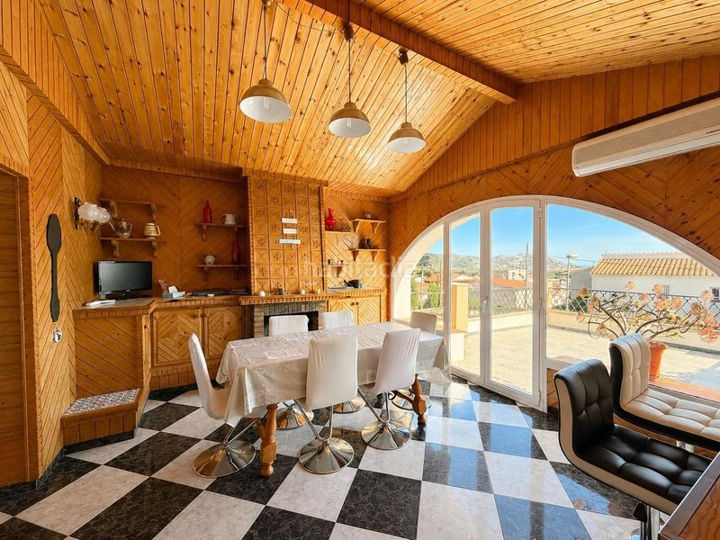 Foto ea2c8b2a-48ef-4382-ac0a-ae6ab465ec6e. Casa amb calefacció aparcament piscina a Nord Roses