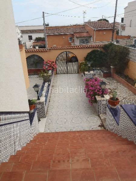 Foto f7eaefcf-4298-4e5b-9293-90ffffd42071. Casa amb xemeneia calefacció aparcament piscina a Roses