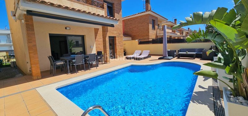 Foto b2869b8e-811e-40b4-b1df-58e61b2b7c21. Casa amb calefacció piscina a Puigmal - Mas Nou Empuriabrava