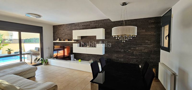 Foto ecf00640-9706-4d00-898a-e4f6a693024b. Casa amb calefacció piscina a Puigmal - Mas Nou Empuriabrava