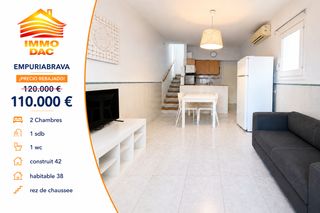 Casa adossada a Muga - Gran Reserva - Badia. Casa adosada en venta cerca de la playa de empuriabrava.