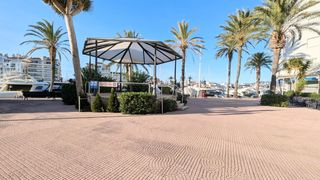 Attique  Port nautic. Empuriabrava. exclusivo ático con gran terraza y vistas al mar,