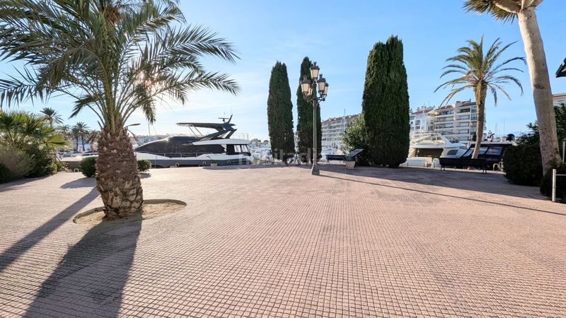 Foto 1d4ff190-525b-48c1-98c1-1c04ee3f5980. Àtic amb calefacció a Salins - Cavall de Mar Empuriabrava