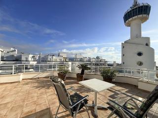 Àtic  Port nautic. En venta  ático con garaje y vistas panorámicas al mar en empuri