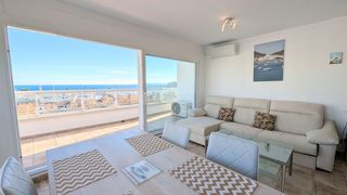 Penthouse  Port nautic. Apartamento ático en venta con una terraza muy bonita y una vist