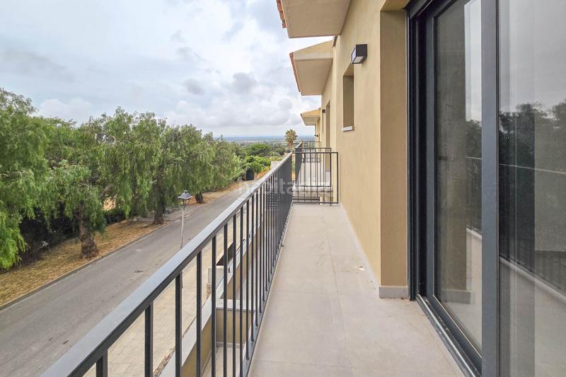 Foto 0113bfe6-ac6e-467a-877b-a3b93ff4f872. Casa con riscaldamento piscina in Palau-saverdera