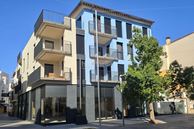 Foto 2d52055c-dcbc-4810-a815-9206785df155. Apartament amb calefacció a Centre Roses