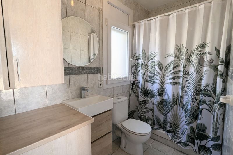 Foto 819460fb-e294-4633-9d24-dec8e6ef5561. Casa amb calefacció aparcament piscina a Montgrí Empuriabrava