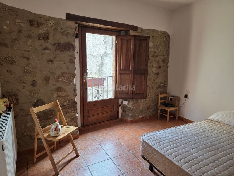 Foto aa0b48b2-a9e9-48ca-b4b4-8b0ccf0c7f24. Casa adossada amb calefacció a Darnius