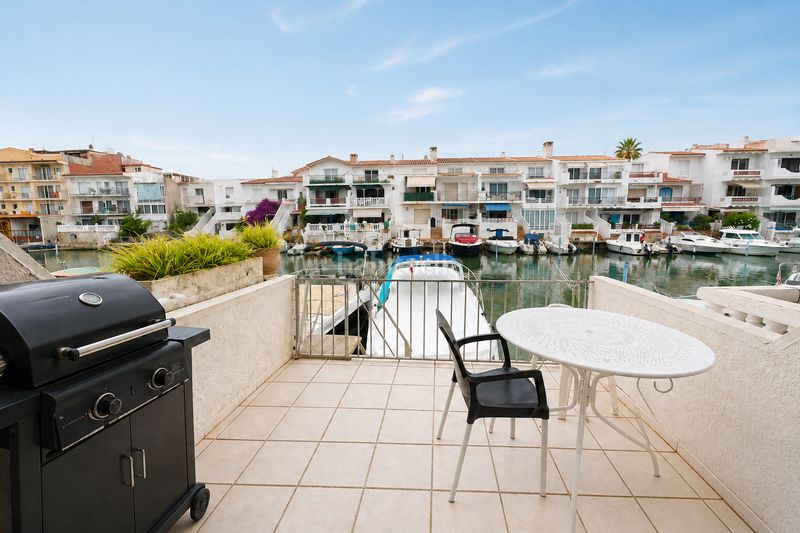 Foto f25cb859-a1ee-404c-b958-5901d66067a1. Semi detached house with heating in Port Banyuls - Port Alegre - Port Empordà Empuriabrava