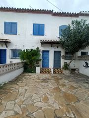 Reihenhaus  Portofino. Casa de pescador con amarre de 10 x 3 m y aparcamiento privado e