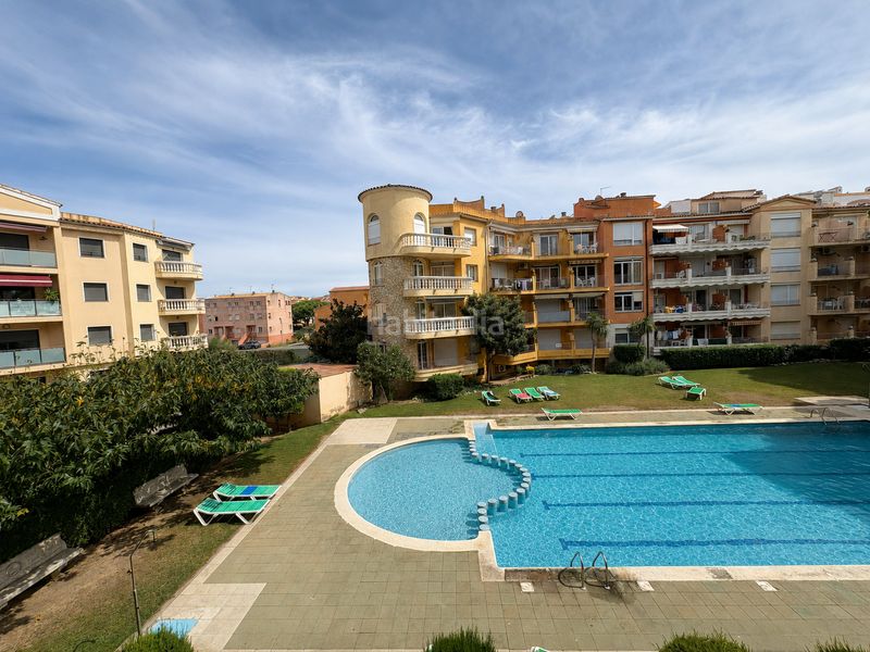 Foto 2c0cee41-be48-4f57-a1c9-779c2faf28e6. Apartament amb calefacció aparcament piscina a Muga - Gran Reserva - Badia Empuriabrava