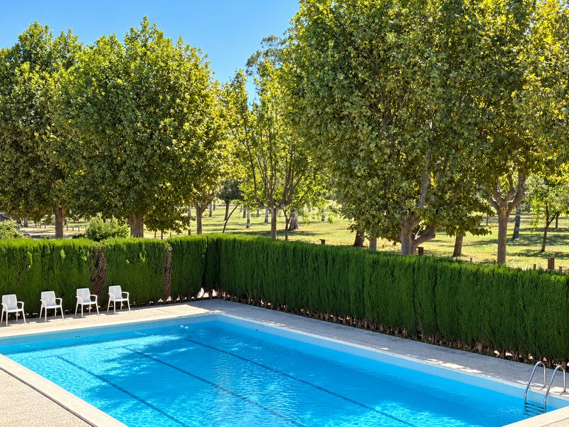 Foto 7542b21b-a123-4edb-8e41-4313c3907424. Reihenhaus mit heizung pool in Carlit - Montseny Empuriabrava
