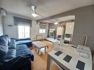 Pis  Real. Piso en casco historico de viclvaro. junto universidad