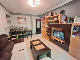 Appartement à Casco Histórico de Vallecas. Gran vivienda en villa de vallecas de 3 dormitorios reformado