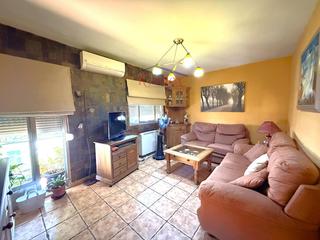 Pis a San Diego. Piso de 3 habitaciones con terraza en nueva numancia