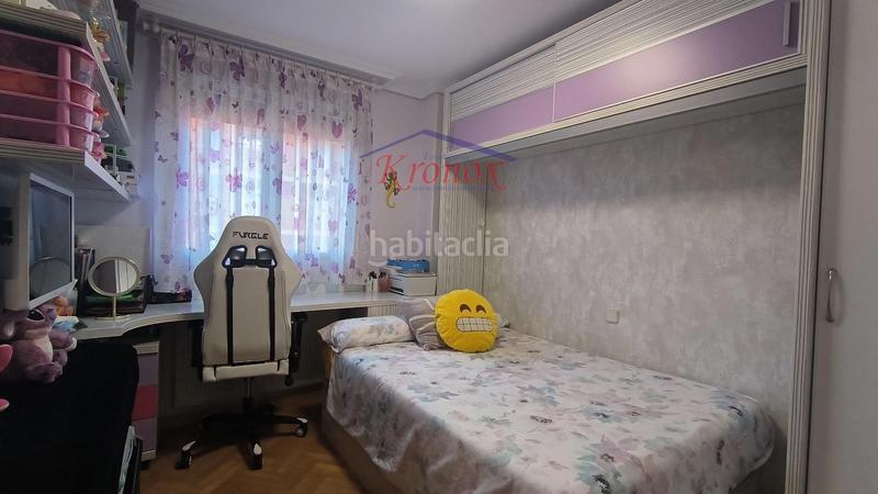 Foto 0d3d88fe-fbd9-4a08-9014-9cafadee721b. Piso vivienda de 3 dormitorios y dos baños. urb. privada, garaje y piscina. en Madrid