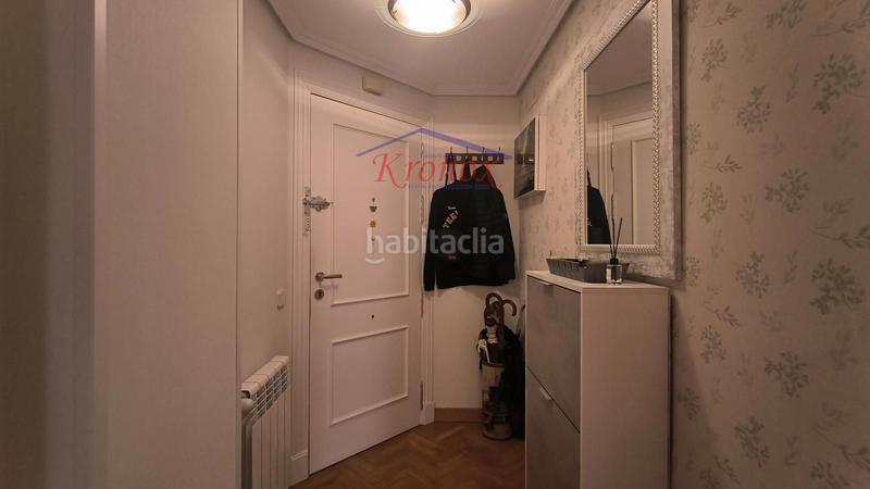 Foto 0e80752b-55e6-43a9-86a5-03e963e00025. Piso vivienda de 3 dormitorios y dos baños. urb. privada, garaje y piscina. en Madrid