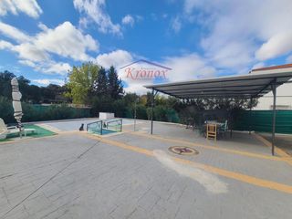 Chalet  Ronda de madrid. Chalet independiente  en parcela de 1009 metros  con piscina pri