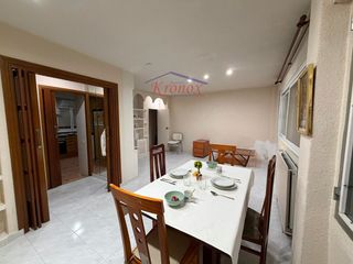Pis  Encomienda de palacios. Exclusiva vivienda exterior con orientación sur y gran salón en