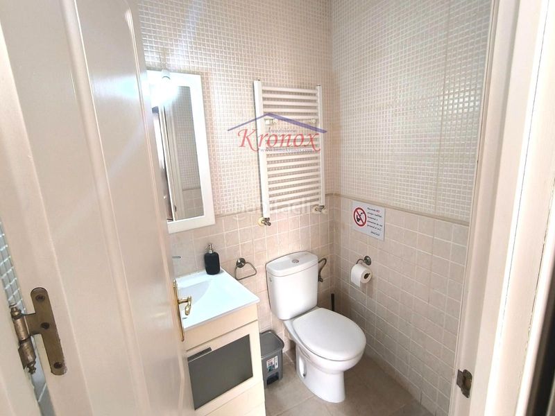 Piso local dúplex con terraza y patio, posibilidad 3 habitaciones junto a metro buenos aires en Madrid - Imagen 8