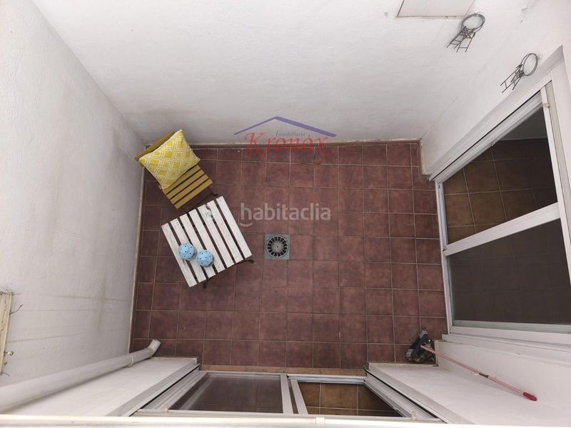 Piso local dúplex con terraza y patio, posibilidad 3 habitaciones junto a metro buenos aires en Madrid - Imagen 12