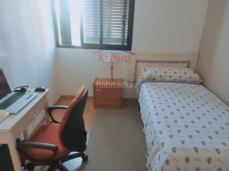 Piso disfruta de esta gran oportunidad en entrevias vallecas en Madrid - Imagen 9