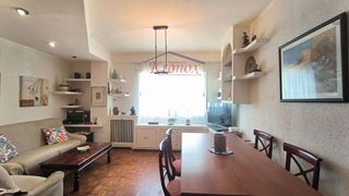 Pis  Encomienda de palacios. Oportunidad! piso luminoso con terraza en moratalaz