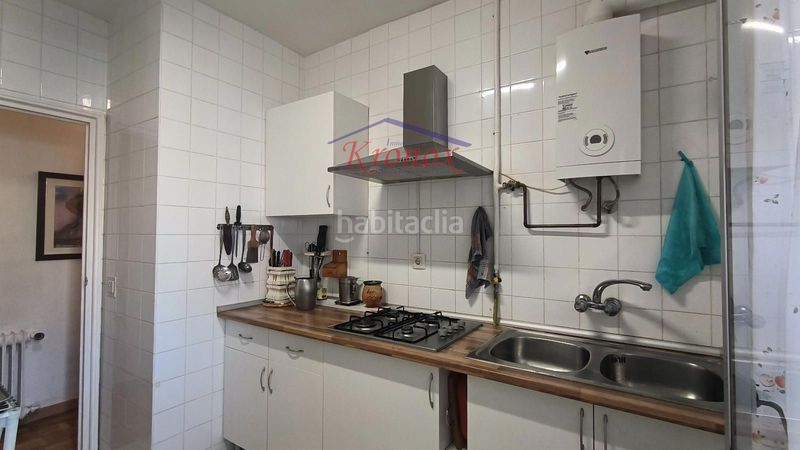 Foto 9615b6f0-0d9d-4ada-aa62-883e0870a453. Pis amb calefacció a Pavones Madrid