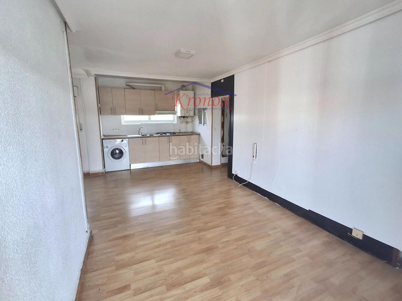 Foto 8bd6adb4-6d67-4536-9afd-02a3cccc4555. Pis amb calefacció a Fontarrón Madrid