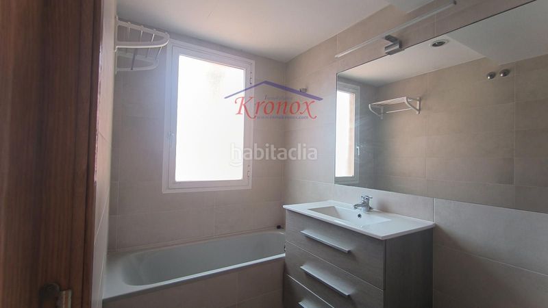 Foto a4de61a8-0d78-43f0-90dd-855d0cad37de. Àtic amb calefacció a Santa Eugenia Madrid