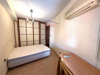 Appartement à Casco Histórico de Vallecas. Exclusiva! piso con terraza en villa de vallecas